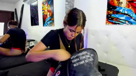 Snapshot of peyton78arantxa chatting on 28, 10, 2025 peyton78arantxa online show from 28, 10, 2025