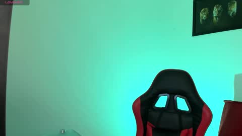 Snapshot of peytonbox chatting on 25, 9, 2025 peytonbox online show from 25, 9, 2025