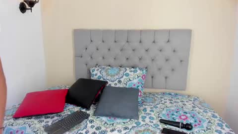 phaniedoll online show from 14, 9, 2025