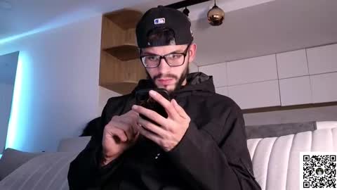 phantom_bigger1 online show from 1, 2, 2026