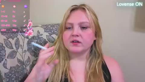 PhatAssBlond online show from 21, 4, 2026