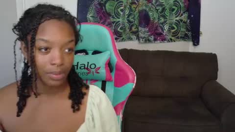Destiny Adams online show from 22, 6, 2026