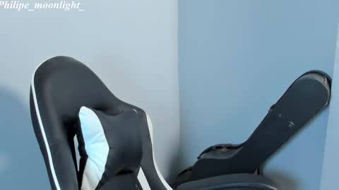 Snapshot of philipe_moonlight_ chatting on 20, 2, 2025 Phil.   INDEPENDENT MODEL online show from 20, 2, 2025