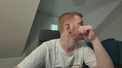 Snapshot of philiphurwell chatting on 8, 9, 2025 Philip Hurwell online show from 8, 9, 2025