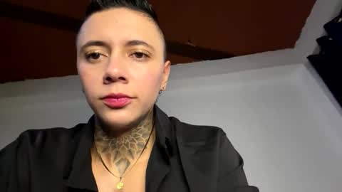 Snapshot of phillip_brownn chatting on 18, 9, 2025 PHILLIP online show from 18, 9, 2025