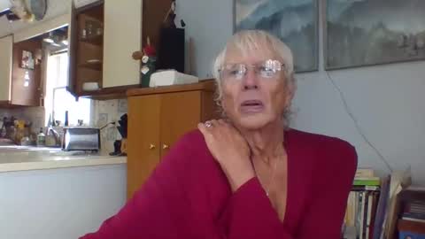 phillipa online show from 11, 11, 2025