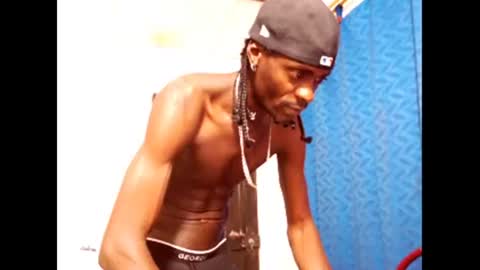 2 pac shakur online show from 24, 1, 2025