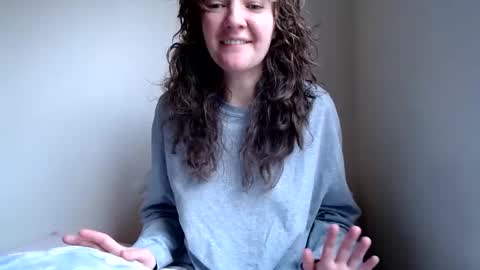 Snapshot of philosophies123 chatting on 13, 12, 2024 sophie online show from 13, 12, 2024