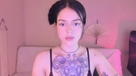 phoenixx_x online show from 12, 4, 2026
