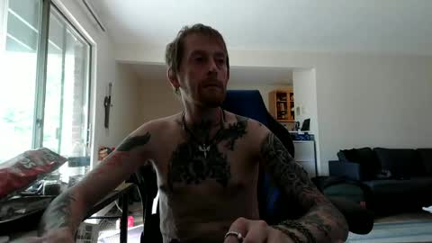 Snapshot of phrostdd chatting on 14, 6, 2026 FrankenDaddy online show from 14, 6, 2026