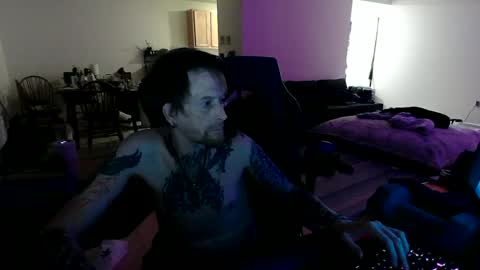 Snapshot of phrostdd chatting on 21, 6, 2026 FrankenDaddy online show from 21, 6, 2026