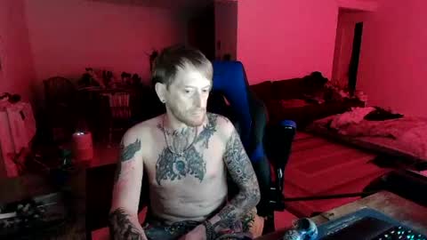 Snapshot of phrostdd chatting on 15, 7, 2026 FrankenDaddy online show from 15, 7, 2026