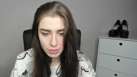 P I A online show from 19, 10, 2025