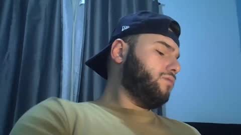 Snapshot of piazaocwbbb chatting on 16, 11, 2025 piazaocwbbb online show from 16, 11, 2025