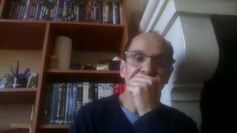 pichoun71 online show from 2, 2, 2025