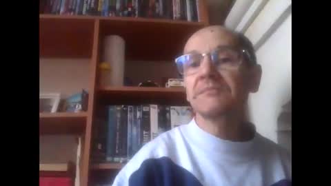 pichoun71 online show from 15, 2, 2025