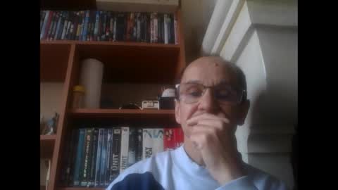 pichoun71 online show from 16, 2, 2025