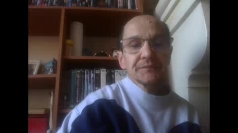 pichoun71 online show from 1, 3, 2025
