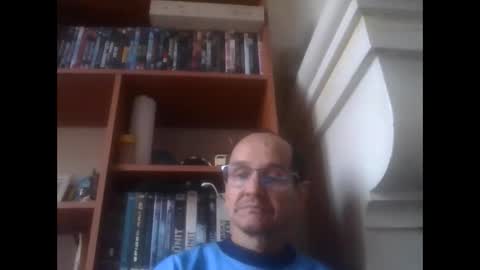 pichoun71 online show from 8, 3, 2025