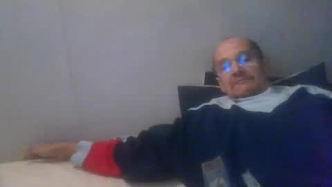 pichoun71 online show from 10, 11, 2025