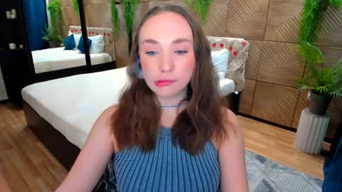Emelie online show from 7, 4, 2026