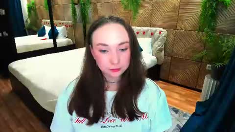 Emelie online show from 21, 6, 2026