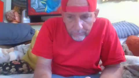 pierce702420 online show from 22, 4, 2026