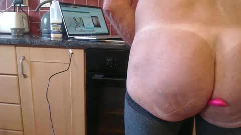 Snapshot of piercedcock069 chatting on 5, 10, 2025 piercedcock069 online show from 5, 10, 2025