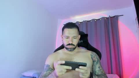 Pierre online show from 15, 6, 2026