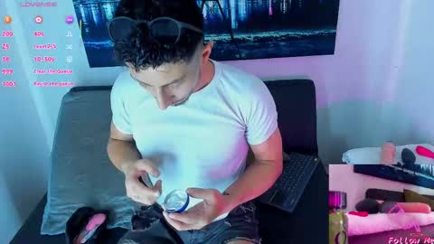 Snapshot of piggy_eddy chatting on 9, 10, 2025  Eddy Brock... Its a pleasure to talk to...  online show from 9, 10, 2025