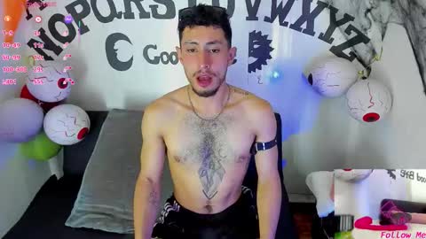 Snapshot of piggy_eddy chatting on 21, 10, 2025  Eddy Brock... Its a pleasure to talk to...  online show from 21, 10, 2025