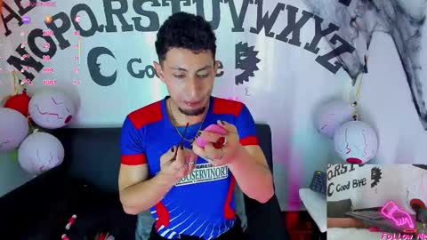 Snapshot of piggy_eddy chatting on 25, 10, 2025  Eddy Brock... Its a pleasure to talk to...  online show from 25, 10, 2025