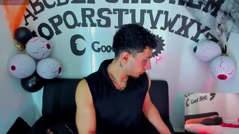 Snapshot of piggy_eddy chatting on 26, 10, 2025  Eddy Brock... Its a pleasure to talk to...  online show from 26, 10, 2025