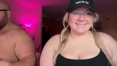 Snapshot of piggyrose chatting on 6, 2, 2026 Piggy Rose online show from 6, 2, 2026