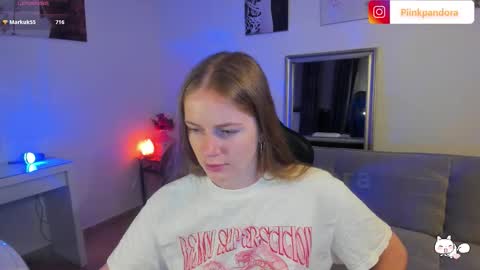 PiinkPandora online show from 6, 10, 2025