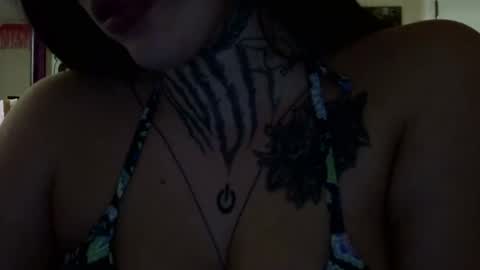 Snapshot of piinkpussycat2001 chatting on 30, 10, 2025 piinkpussycat2001 online show from 30, 10, 2025