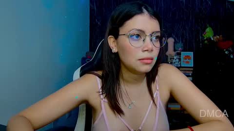 Snapshot of piixiie_d_oll chatting on 13, 2, 2025 Andrea G online show from 13, 2, 2025