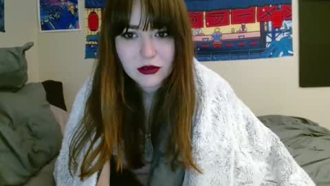 Snapshot of pillogoddess chatting on 30, 1, 2025 PilloGoddess online show from 30, 1, 2025