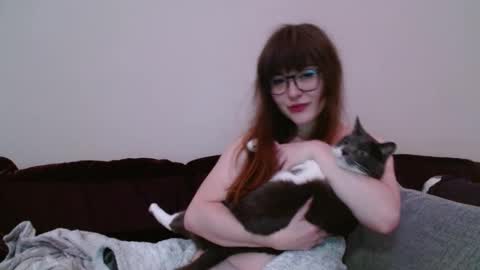 Snapshot of pillogoddess chatting on 7, 2, 2025 PilloGoddess online show from 7, 2, 2025