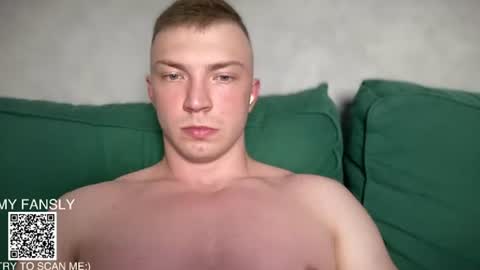 Snapshot of pimple_gang chatting on 18, 6, 2026 Sasha online show from 18, 6, 2026