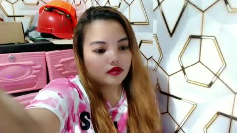 IM APRIL online show from 30, 6, 2026