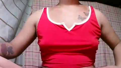 Snapshot of pinay_janella10 chatting on 13, 9, 2025 pinay_janella10 online show from 13, 9, 2025