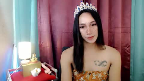 lucyLove online show from 24, 4, 2026