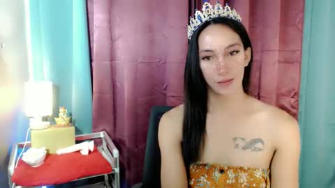 lucyLove online show from 14, 5, 2026