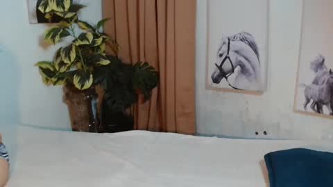 Snapshot of pinay_yahsy chatting on 3, 8, 2026 pinay_yahsy online show from 3, 8, 2026