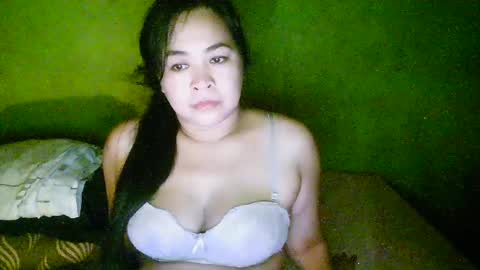 Snapshot of pinaycuddles chatting on 27, 7, 2026 pinaycuddles online show from 27, 7, 2026