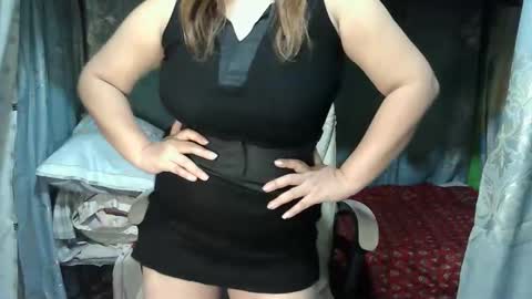Snapshot of pinayhot_carol chatting on 27, 4, 2026 Carol online show from 27, 4, 2026