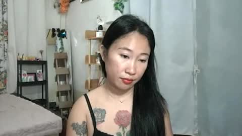 yumie  online show from 22, 6, 2026