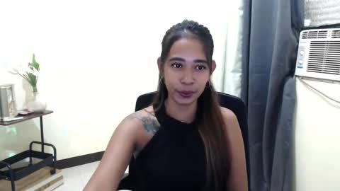 pinaymorena_renelda online show from 5, 11, 2025