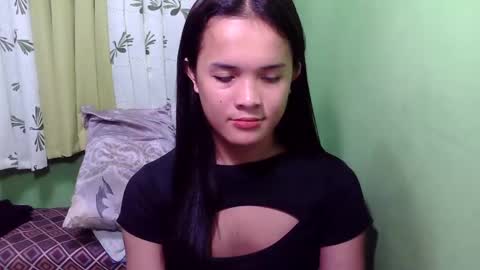 pinaymorena_rhowe online show from 5, 12, 2024